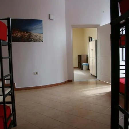 The Golden Rooster Hostel Tirana