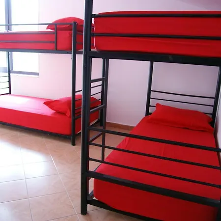 The Golden Rooster * Тирана